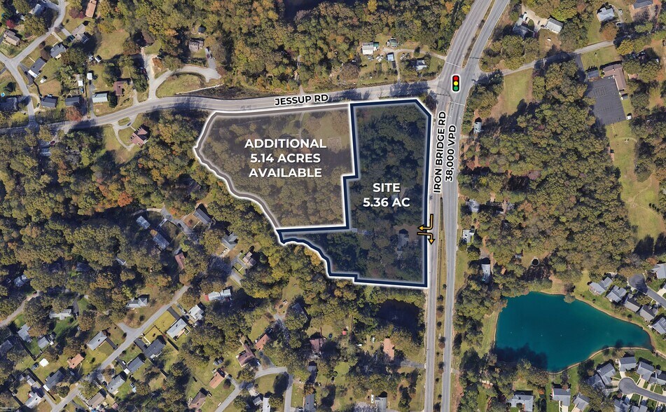 5400-5436 Iron Bridge Rd, North Chesterfield, VA à vendre - Photo du bâtiment - Image 1 de 3