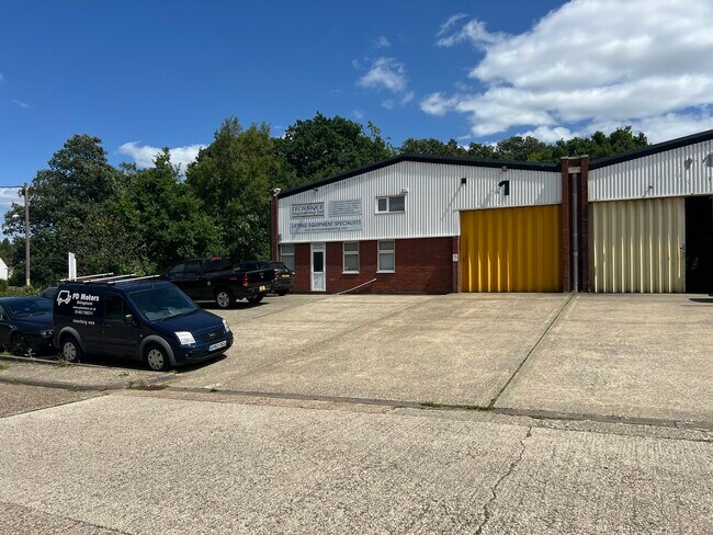 More details for Unit 1 Gillmans Industrial Estate, Natts Ln, Billingshurst - Industrial for Lease