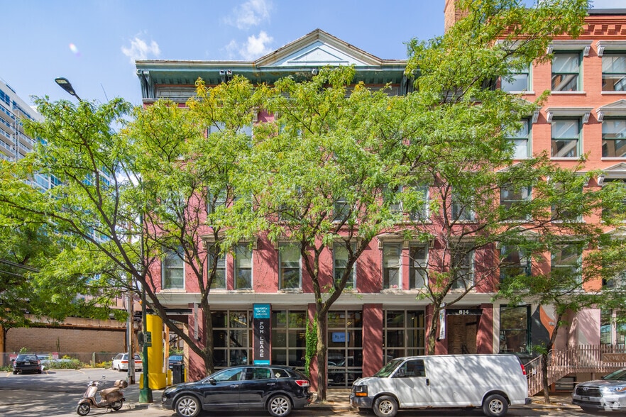 812-814 N Franklin St, Chicago, IL for lease - Building Photo - Image 2 of 10