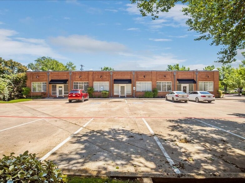 502 N Carroll Ave, Southlake, TX à vendre - Photo du bâtiment - Image 3 de 19