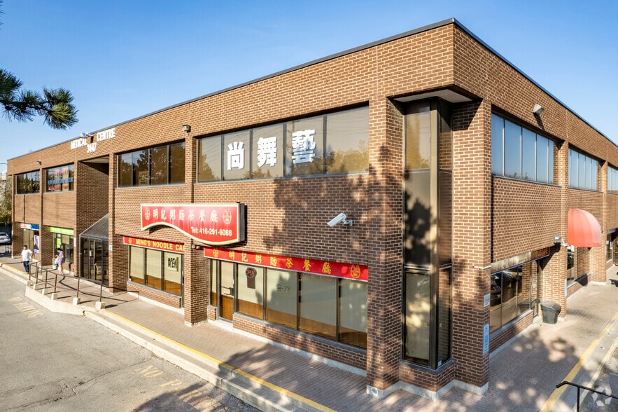 3447 Kennedy Rd, Toronto, ON à louer - Photo du bâtiment - Image 3 de 6