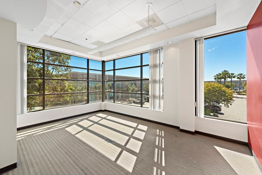 16490 Bake Pky, Irvine, CA for sale - Interior Photo - Image 3 of 7