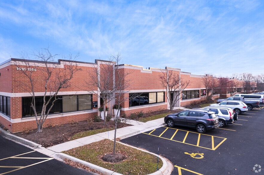 1531-1555 Barclay Blvd, Buffalo Grove, IL à vendre - Photo principale - Image 1 de 1