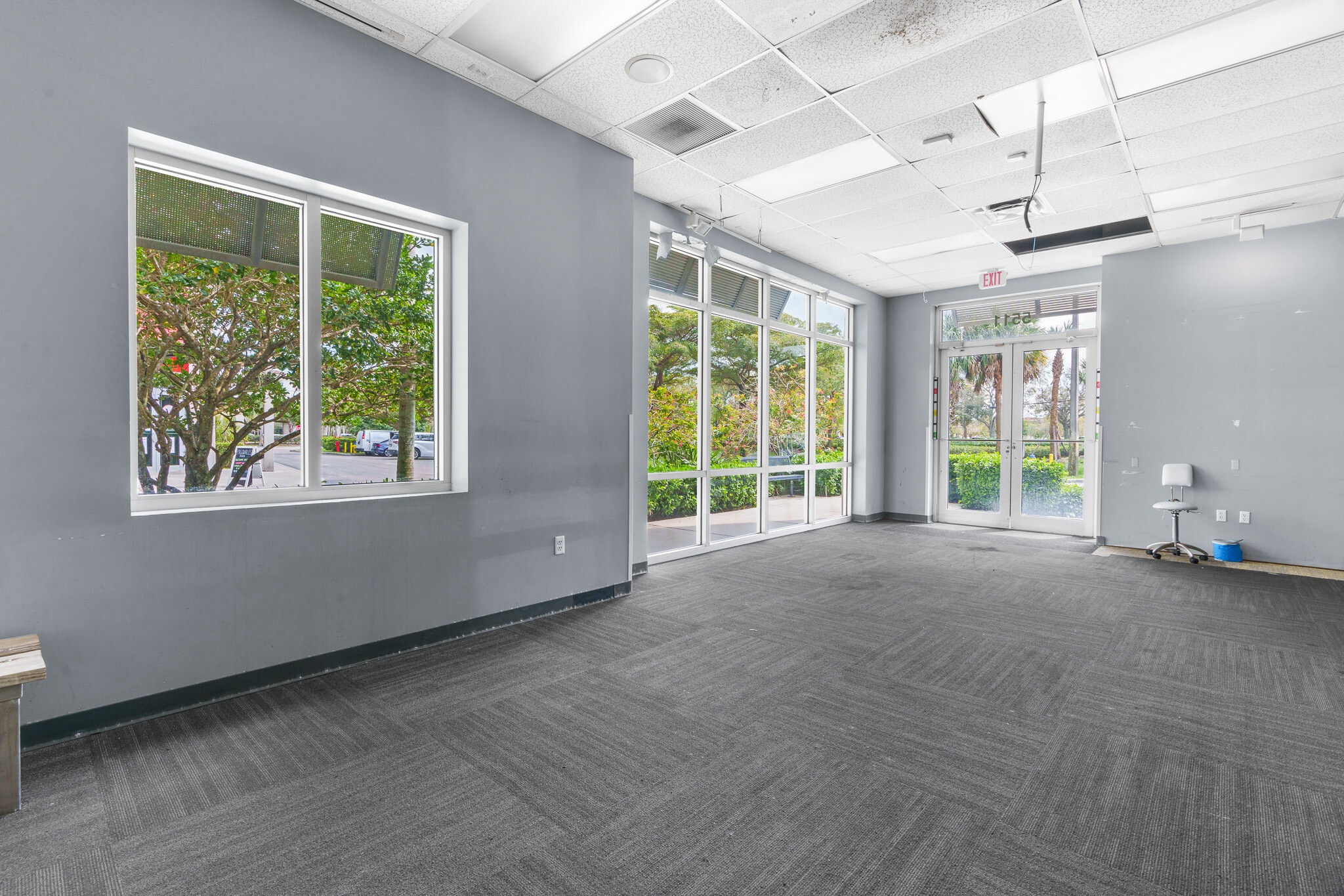 4690 N State Road 7, Coconut Creek, FL for lease Interior Photo- Image 1 of 7