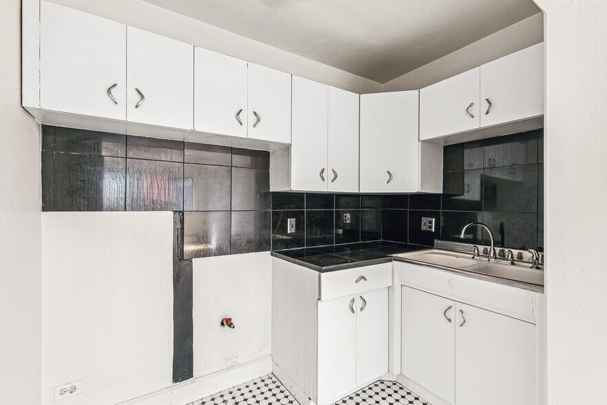 1644 Pennsylvania St, Denver, CO à vendre - Photo du bâtiment - Image 3 de 14