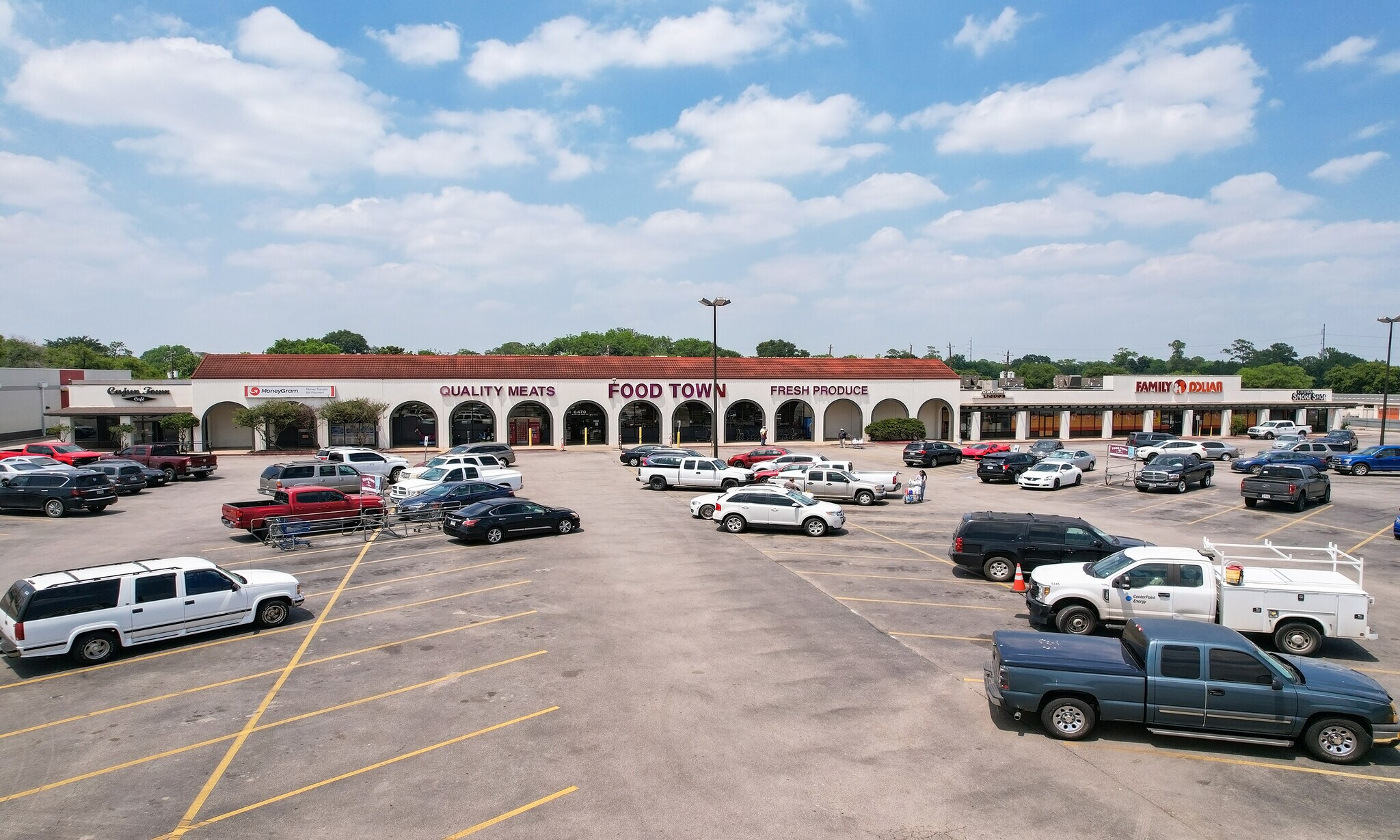 6438-6490 W Little York Rd, Houston, TX à louer Photo du bâtiment- Image 1 de 5