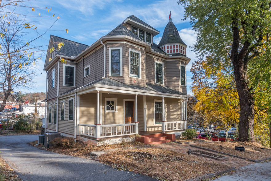 90 Church St, Asheville, NC for sale - Building Photo - Image 1 of 1