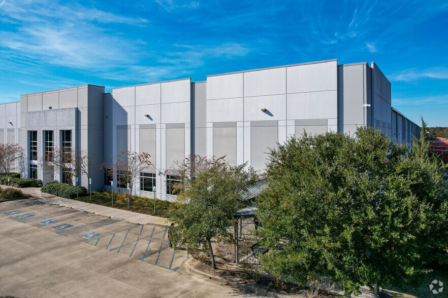 400 Trade Zone Blvd, Summerville, SC for lease - Primary Photo - Image 1 of 9