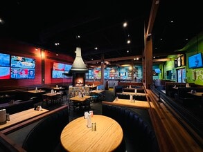 102 Southern Center Way, Easley, SC for lease Interior Photo- Image 1 of 6