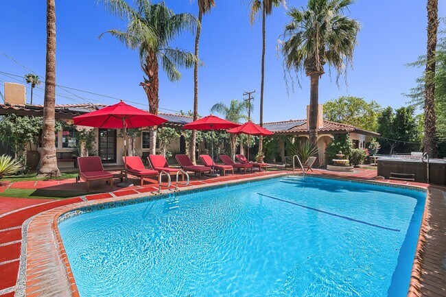 More details for 520 Chuckwalla Rd, Palm Springs, CA - Multifamily for Sale