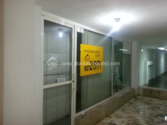 Retail in Cáceres, Cáceres for lease - Interior Photo - Image 2 of 2