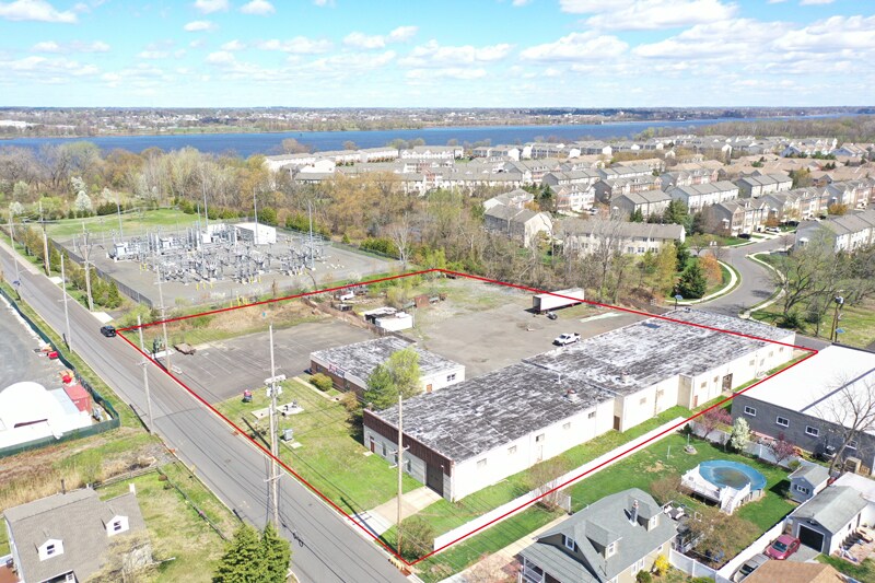 460-464 N Randolph Ave, Cinnaminson, NJ à louer Photo principale- Image 1 de 3