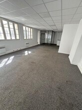 50 Rue De Montreuil, Paris for lease Interior Photo- Image 2 of 7