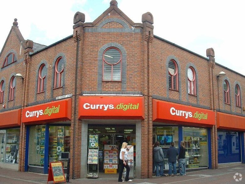 31 Chapel St, Chorley à louer - Photo du bâtiment - Image 2 de 7