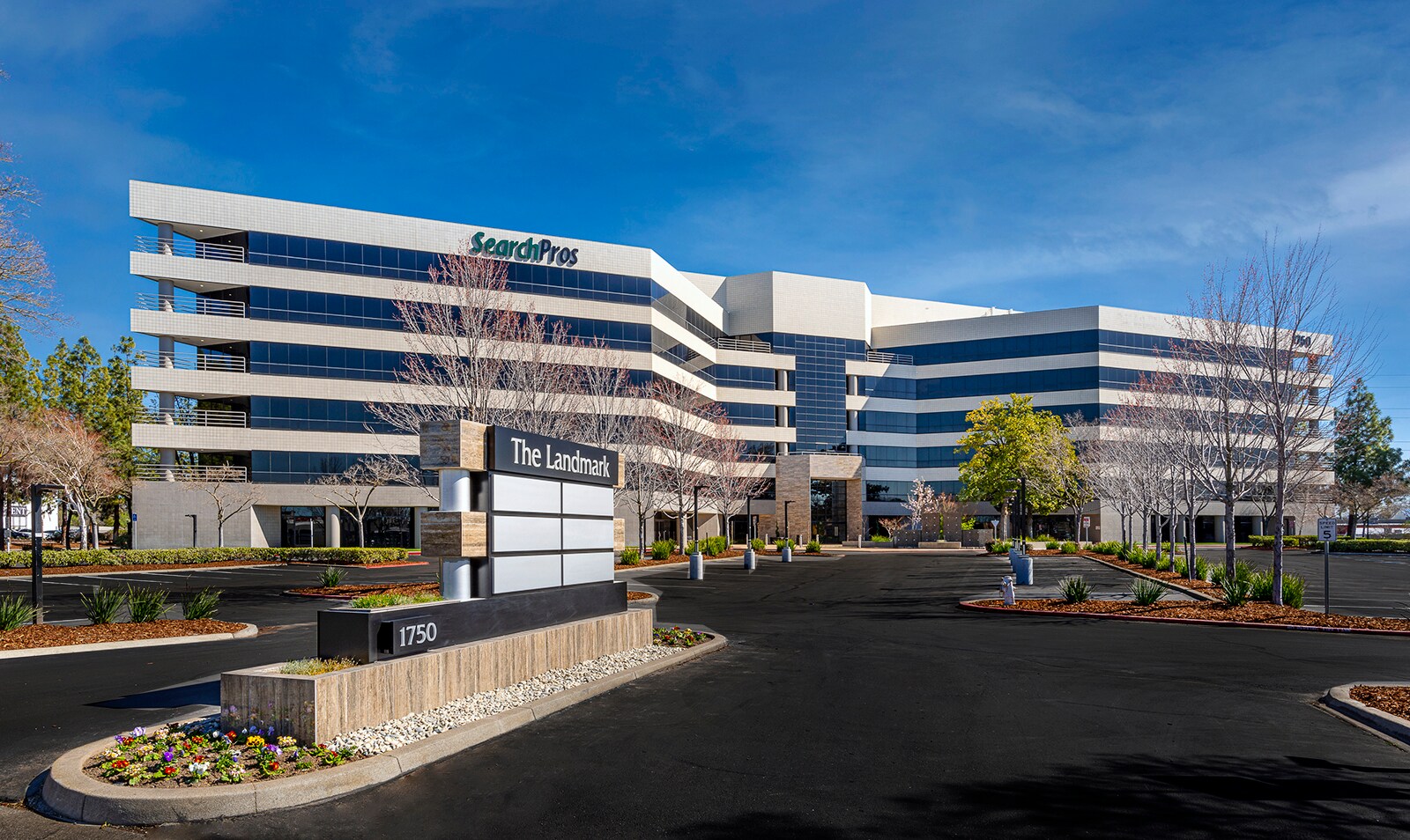 1750 Howe Ave, Sacramento, CA for lease Primary Photo- Image 1 of 8