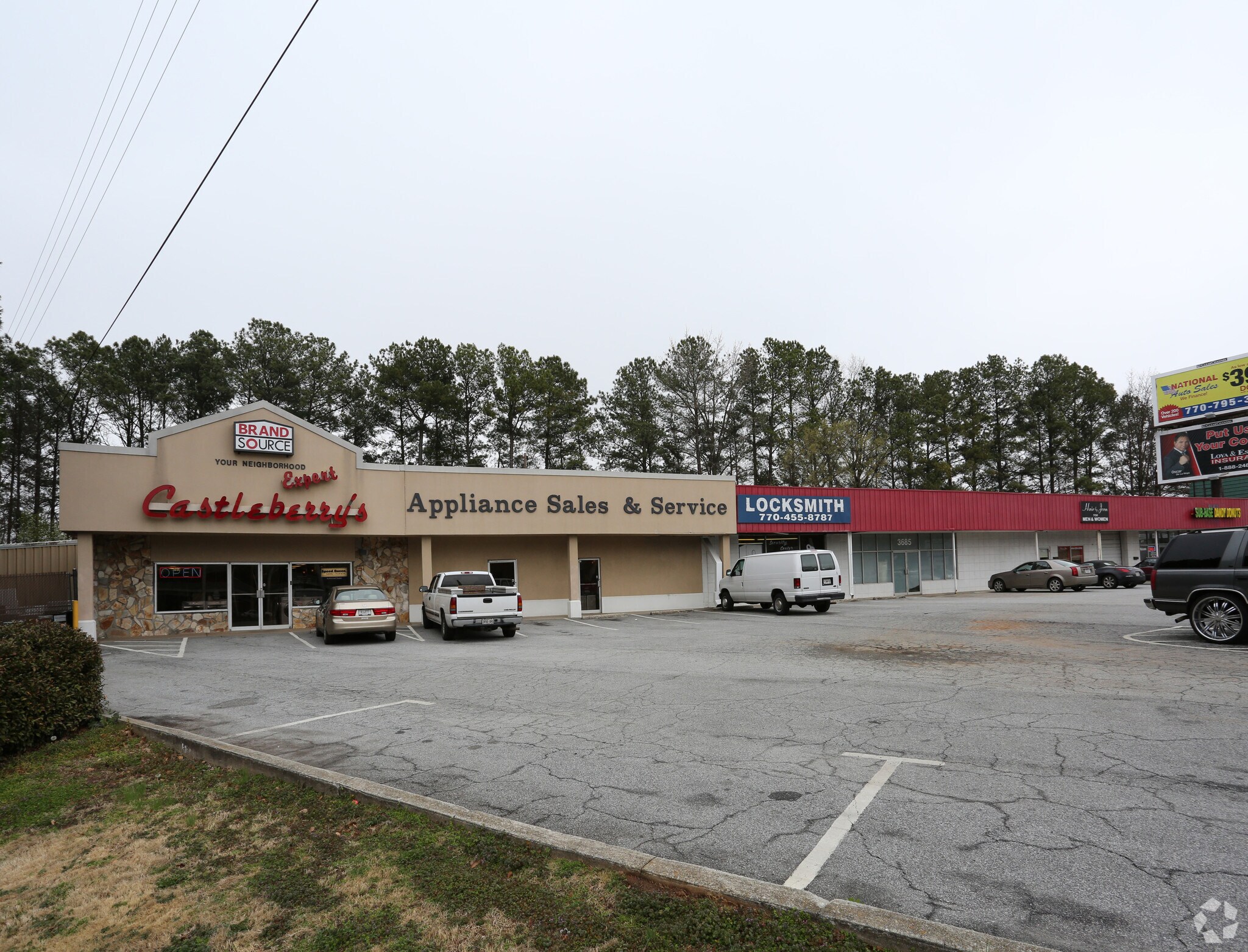 3677 Chamblee Dunwoody Rd, Chamblee, GA à louer Photo principale- Image 1 de 4