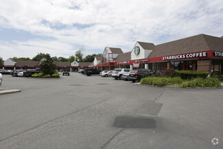 Plus de détails pour 895-913 Montauk Hwy, Bayport, NY - Vente au détail à louer