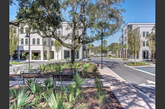 1421 Shucker Cir, Mount Pleasant, SC à louer - Photo du bâtiment - Image 3 de 44