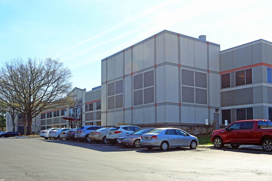 1330 Piccard Dr, Rockville, MD for lease - Building Photo - Image 2 of 5