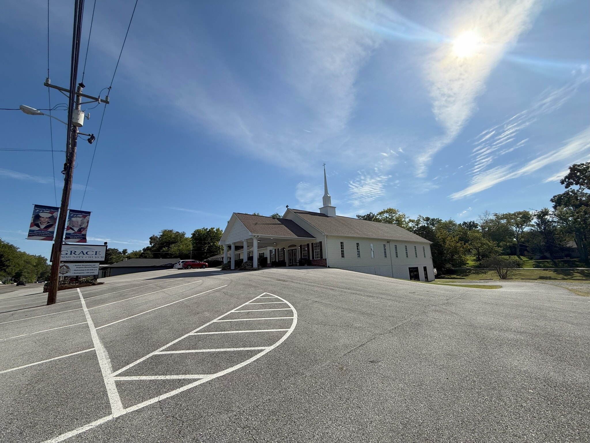 438 W Race St, Kingston, TN à vendre Photo principale- Image 1 de 13