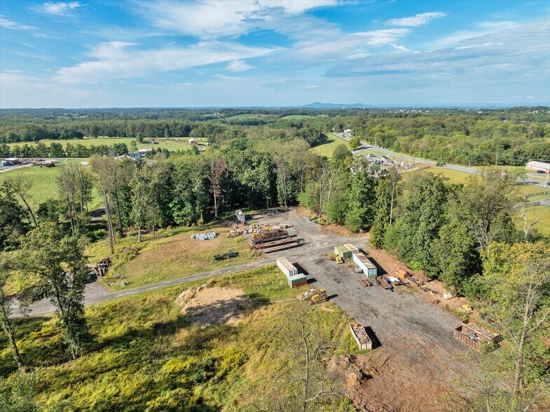 951 Ridge Rd, Mount Airy, MD à louer - Aérien - Image 2 de 10