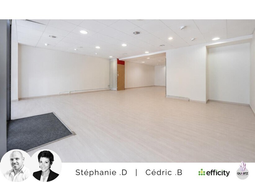 Retail in Sallanches for lease - Interior Photo - Image 2 of 12