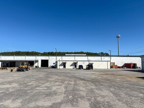 1930 Hanahan Rd, North Charleston, SC à louer Photo intérieure- Image 1 de 7