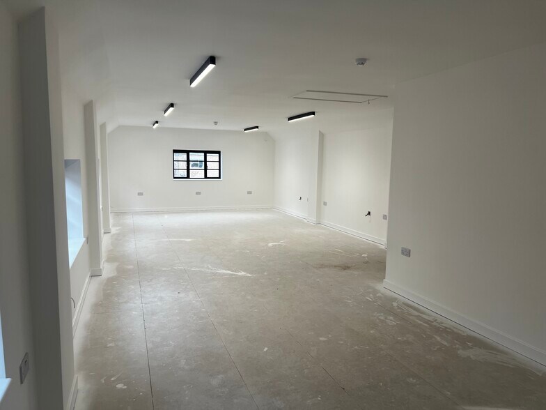 Bonds Ln, Biggleswade à louer - Photo du bâtiment - Image 2 de 3