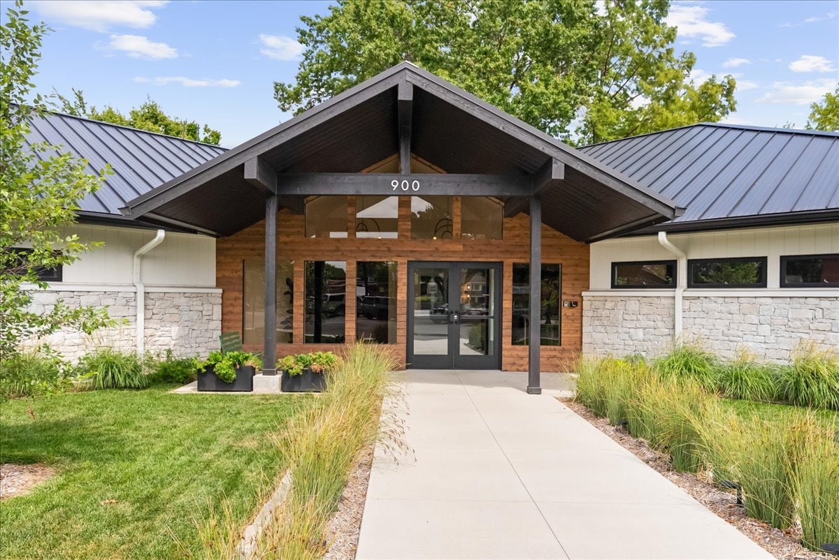 900 Main St, Grandview, MO à louer Photo intérieure- Image 1 de 25