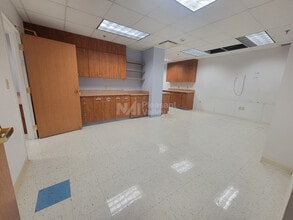 570 White Pond Dr, Akron, OH for lease Interior Photo- Image 2 of 12