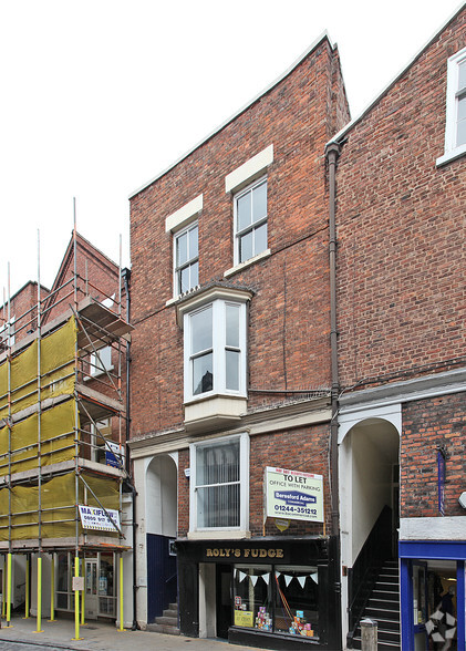 48-50 Watergate St, Chester for lease - Building Photo - Image 2 of 2