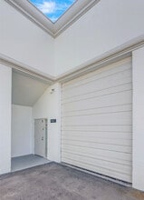 6950-6964 SW 47th St, Miami, FL à louer Photo du bâtiment- Image 2 de 11