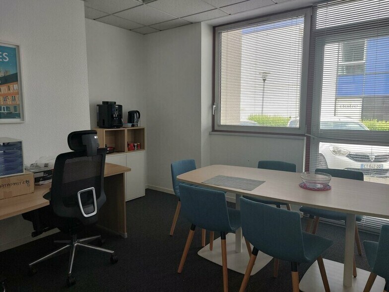 Bureau dans Rennes à vendre - Photo intérieure - Image 2 de 4