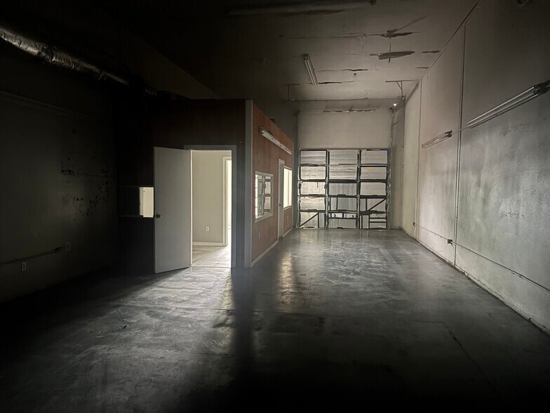 4100 Haltom Rd, Haltom City, TX à louer - Photo du bâtiment - Image 2 de 9