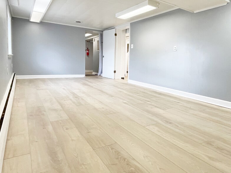 5515 Selma Ave, Arbutus, MD for sale - Building Photo - Image 3 of 19