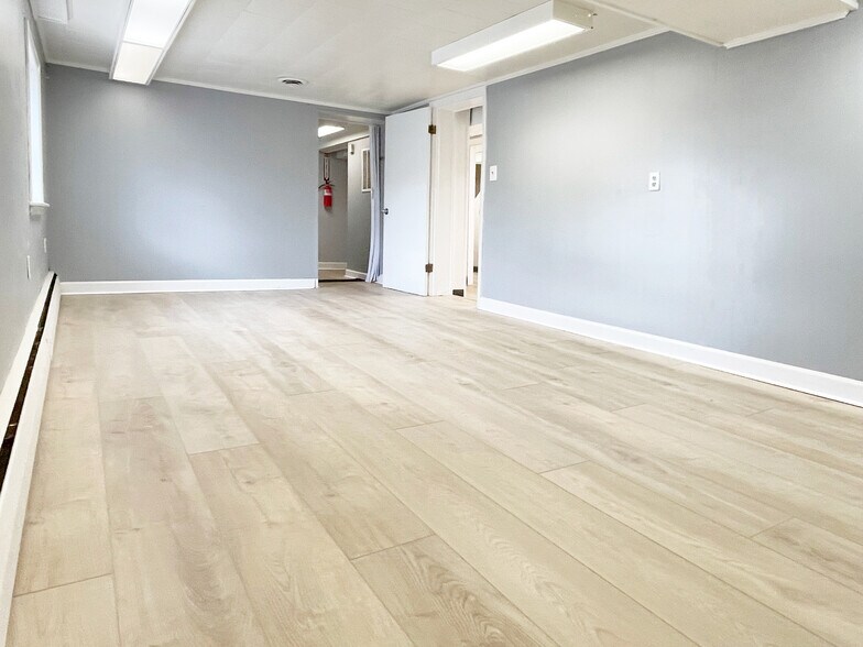 5515 Selma Ave, Arbutus, MD à vendre - Photo du bâtiment - Image 3 de 19