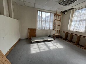 23-23A Buttermarket, Ipswich à louer Photo intérieure- Image 2 de 3