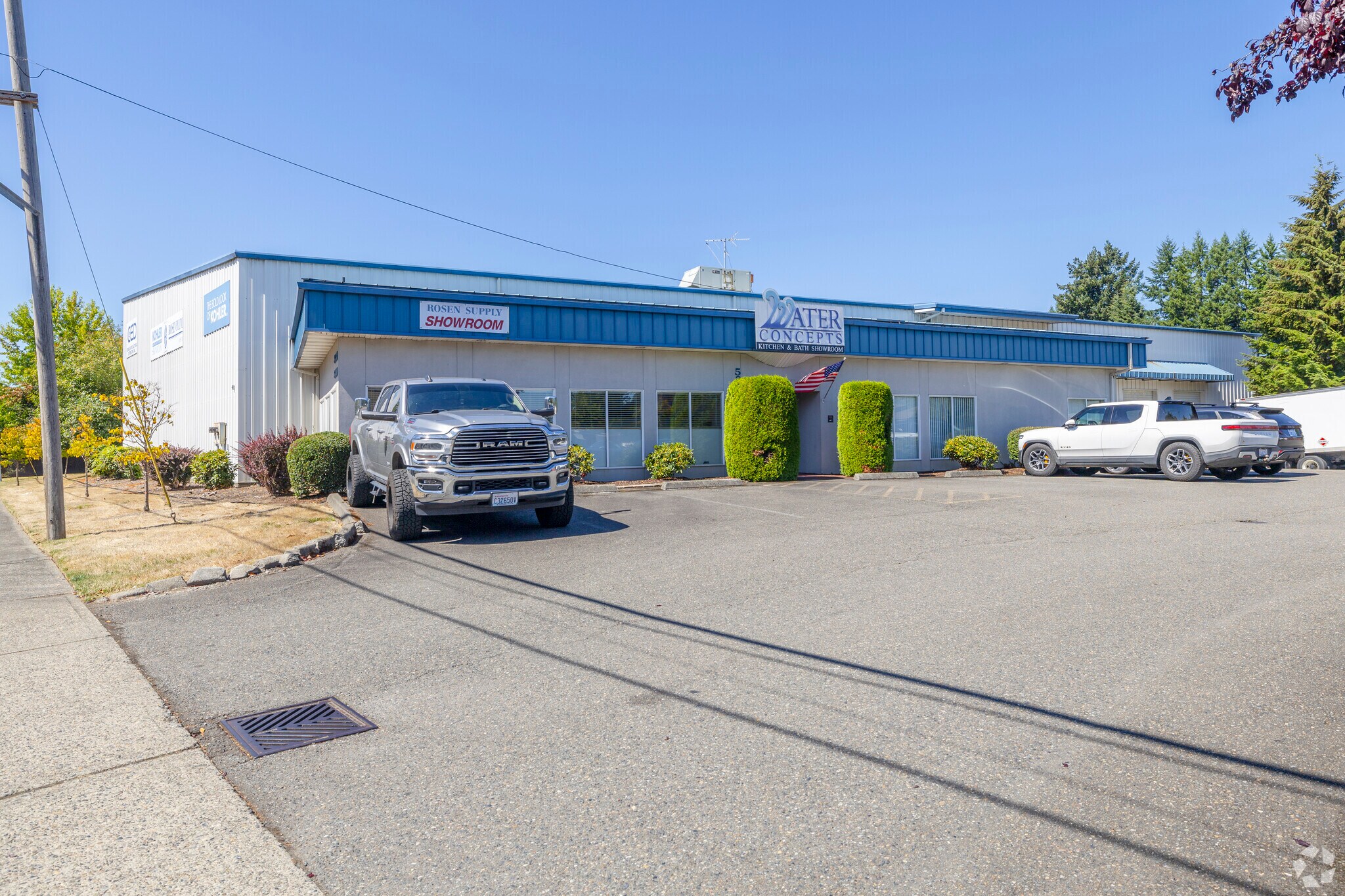 5300-5320 Lacey Blvd SE, Lacey, WA à louer Photo principale- Image 1 de 8
