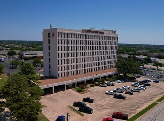 Plus de détails pour 1901 Central Dr, Bedford, TX - Bureau à louer