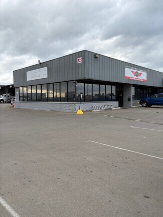 Plus de détails pour 825 Navy Dr, Stockton, CA - Terrain à louer