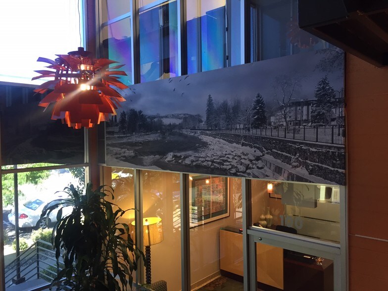 140 Washington St, Reno, NV à louer - Photo du bâtiment - Image 3 de 20