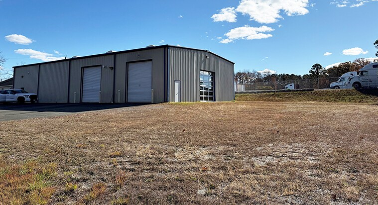 1163 Tricounty Dr, Oilville, VA à louer - Photo du bâtiment - Image 3 de 5