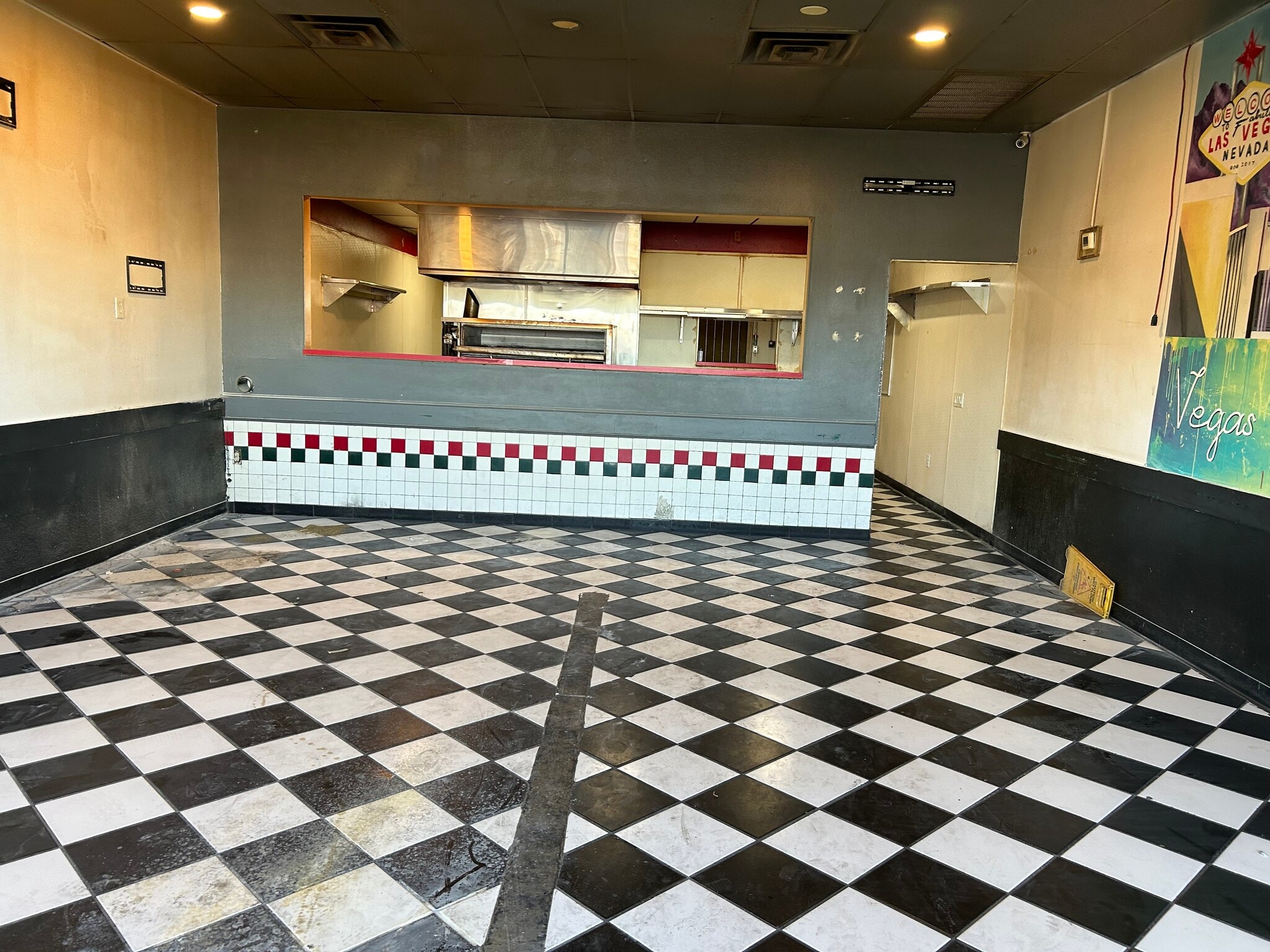 2381 E Windmill Ln, Las Vegas, NV à louer Photo intérieure- Image 1 de 12