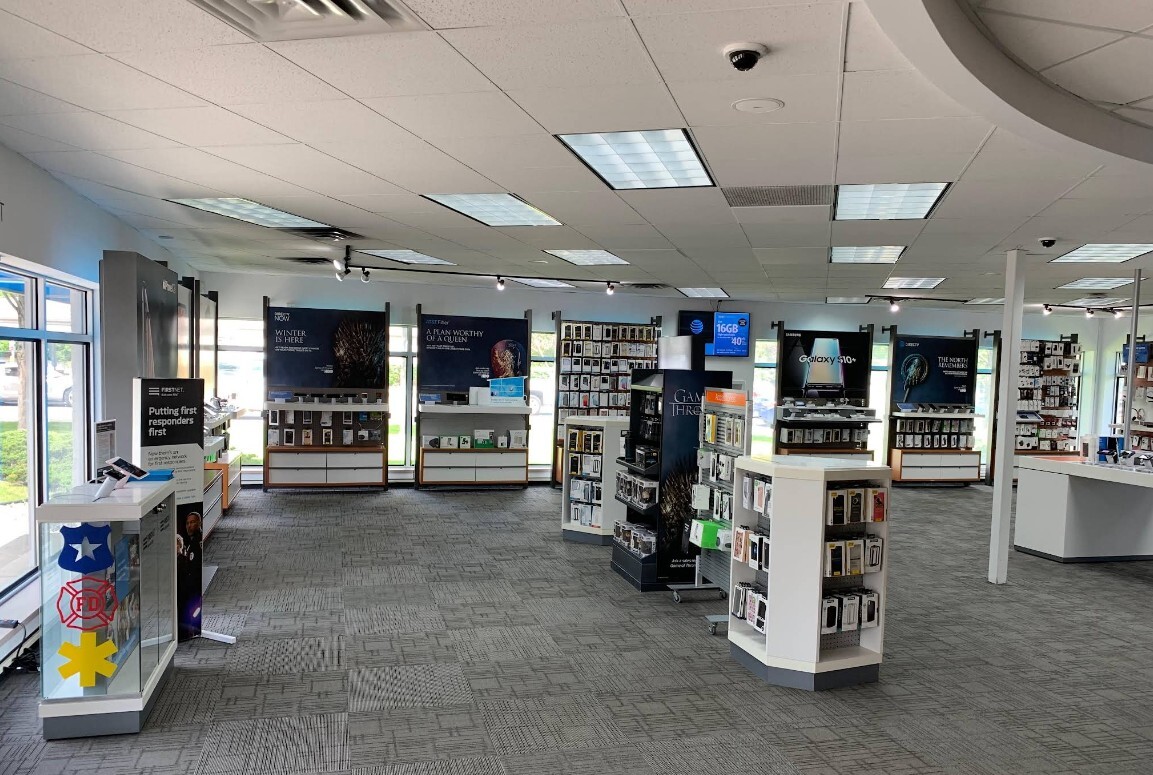6673 Dixie Hwy, Independence Township, MI for lease Interior Photo- Image 1 of 4