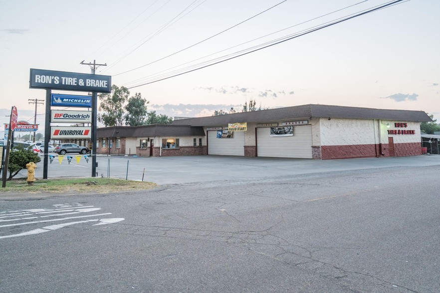 2560 Main St, Ramona, CA for sale - Building Photo - Image 1 of 1