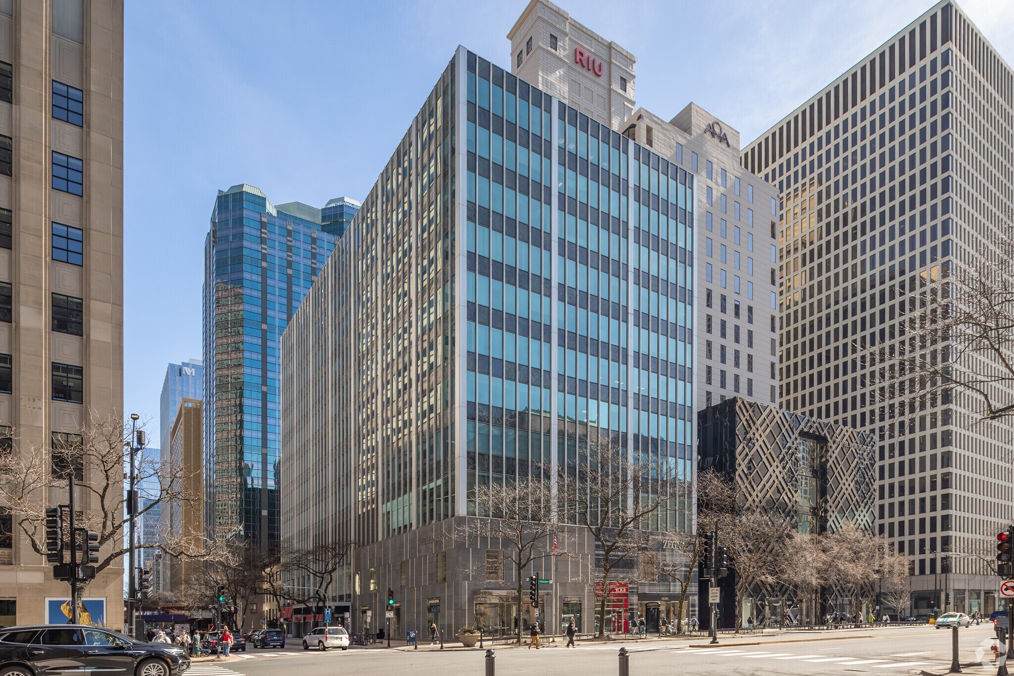 645 N Michigan Ave, Chicago, IL for lease Primary Photo- Image 1 of 5