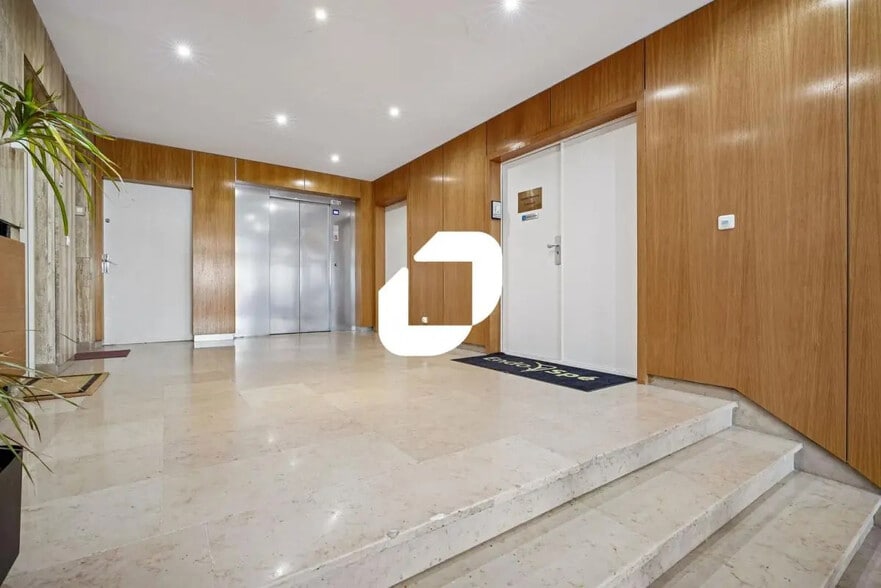 55 Rue De La Fédération, Paris à louer - Hall d’entrée - Image 2 de 15