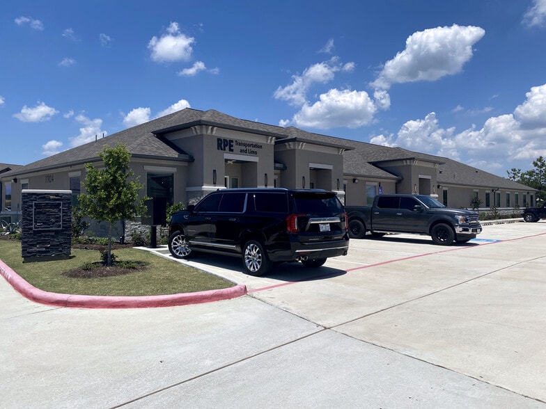 17844 Mound Rd, Cypress, TX for sale - Building Photo - Image 2 of 20