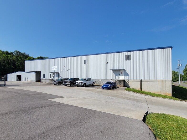5830 Casey Dr, Knoxville, TN for lease - Primary Photo - Image 1 of 15