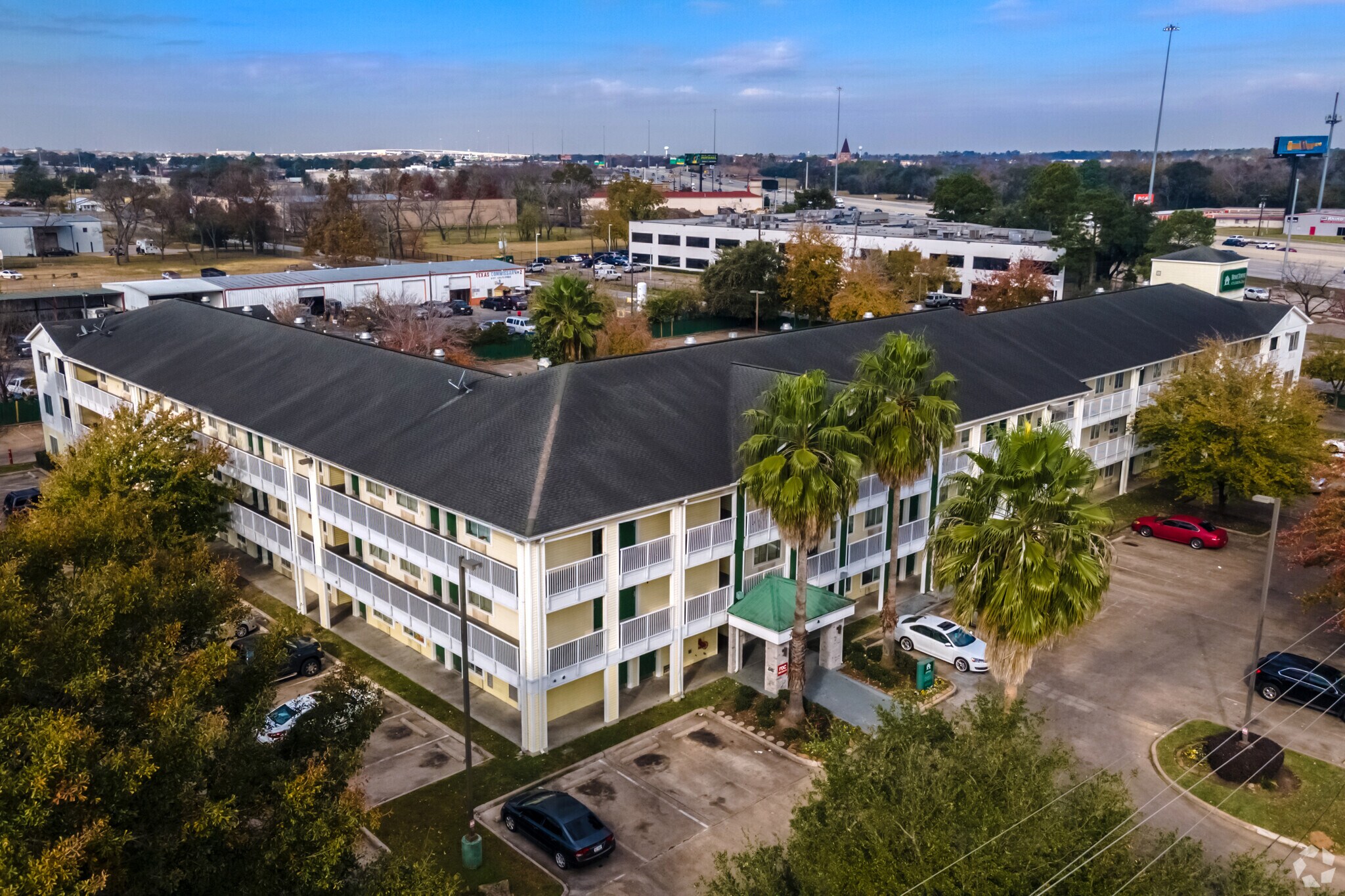 5959 Guhn Rd, Houston, TX à vendre Photo principale- Image 1 de 8